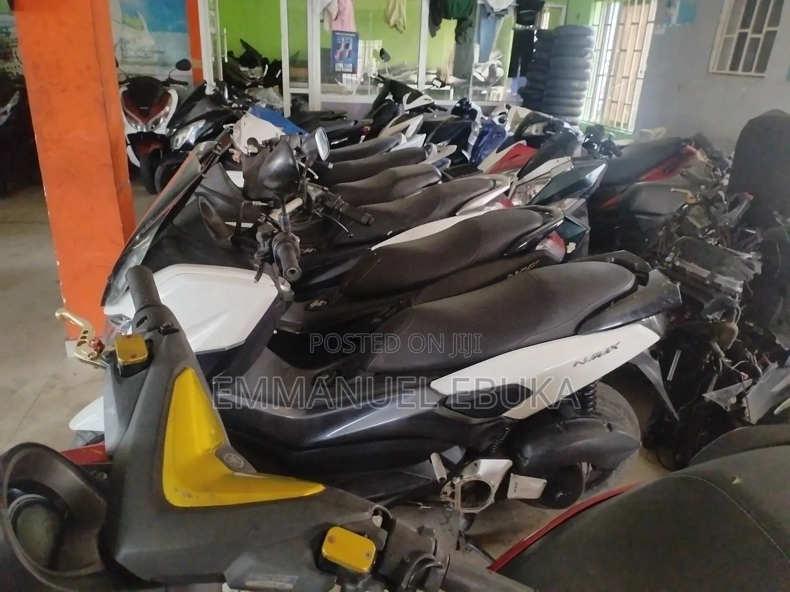 Max-S 2006 White