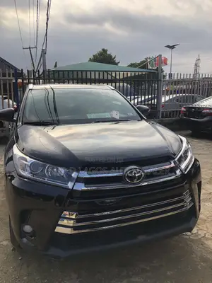 Toyota Highlander XLE V6 4x4 (3.5L 6cyl 6A) 2016 Black