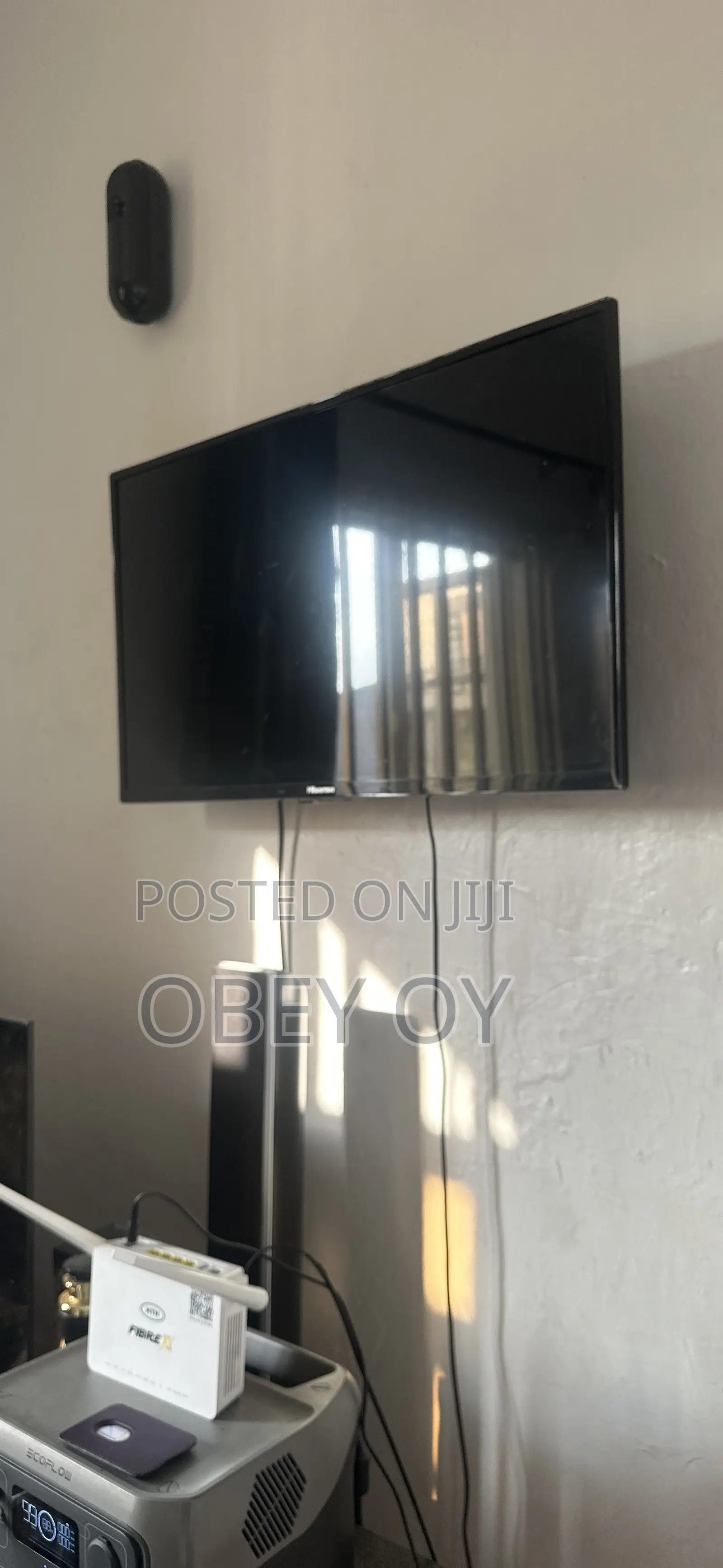 Hisense 32” TV