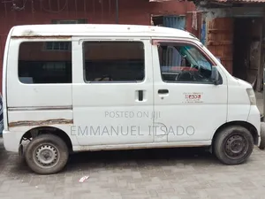 Daihatsu Hijet 2010 White