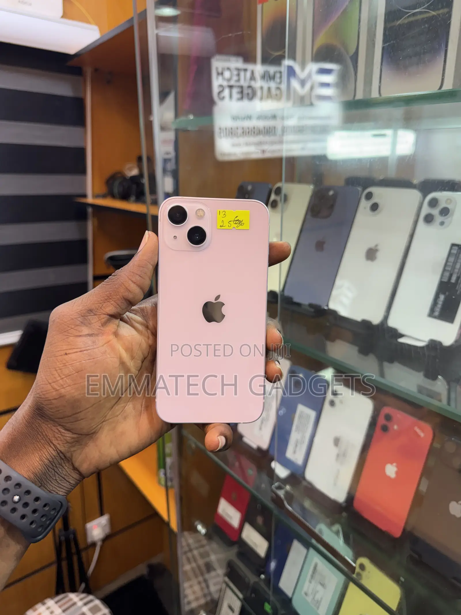 Apple iPhone 13 256 GB Pink