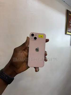 Apple iPhone 13 256 GB Pink