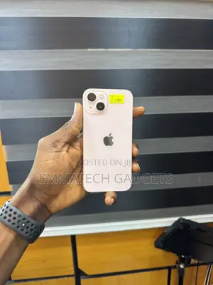Apple iPhone 13 256 GB Pink