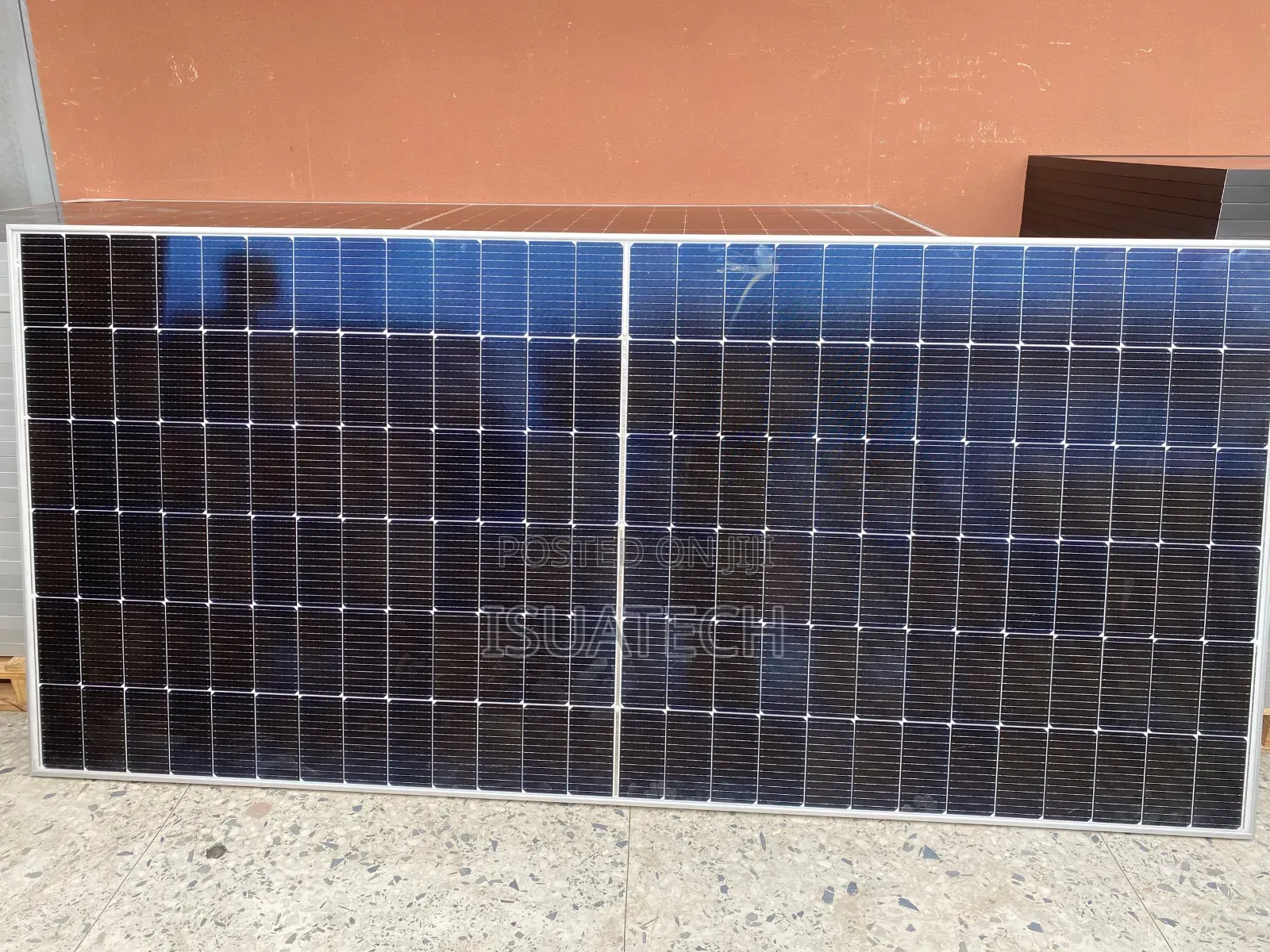 590watt Solar Panels- Q Cell