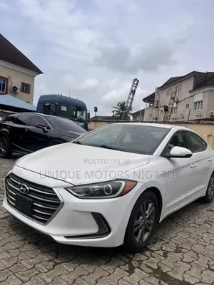 Hyundai Elantra 2017 White