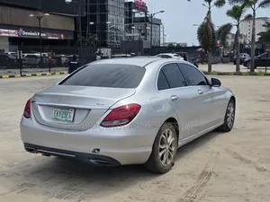 Mercedes-Benz C300 2015 Silver