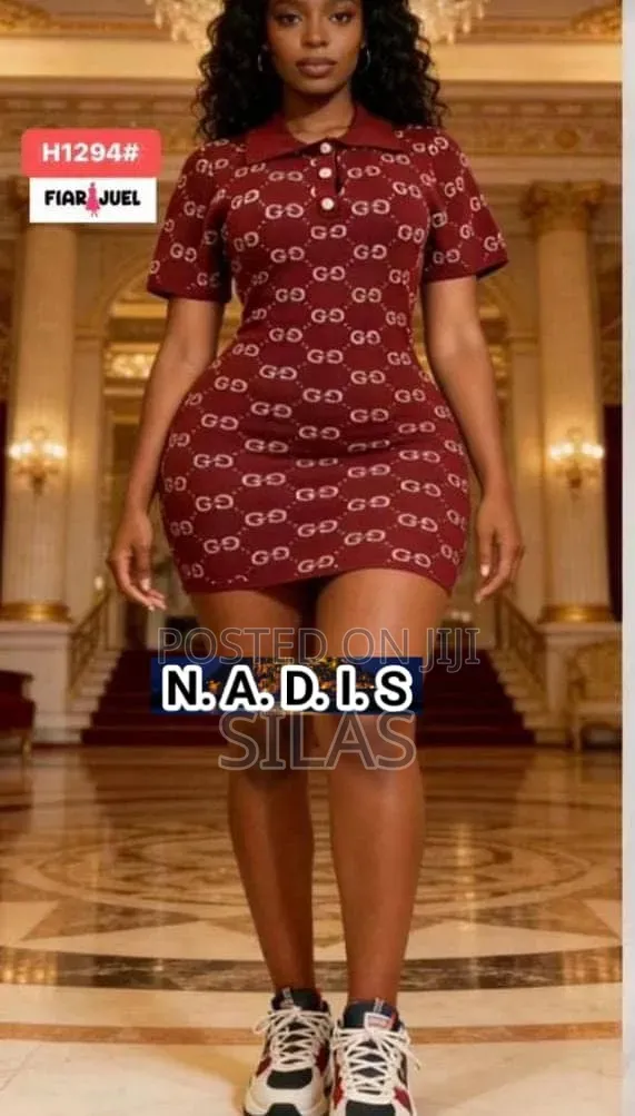 Short Gown