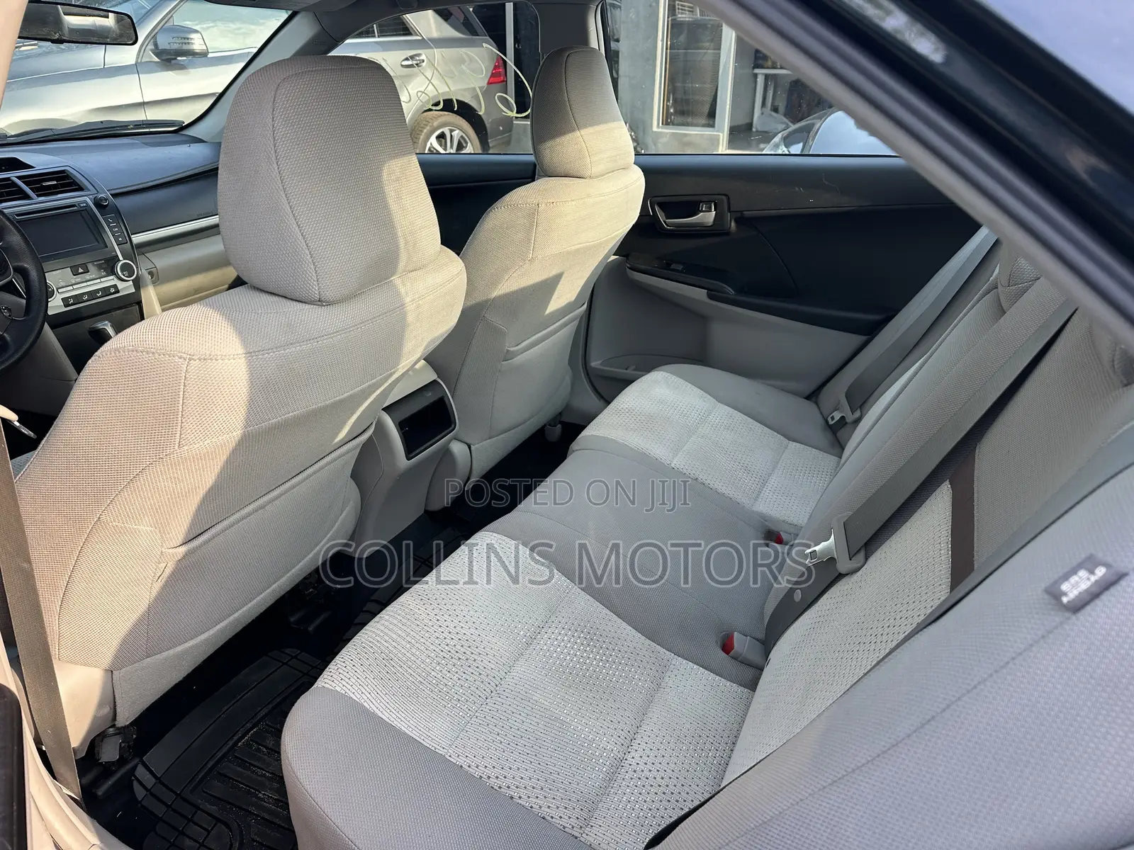 Toyota Camry 2012