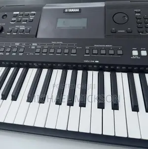 Yamaha PSR-E463