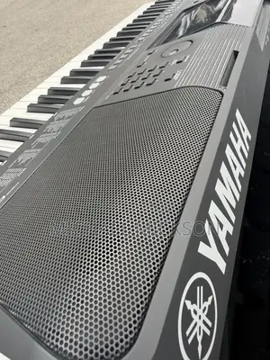 Yamaha PSR-E463