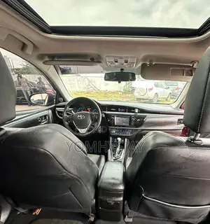 Toyota Corolla S Plus 4dr Sedan (1.8L 4cyl 6M) 2015 Red