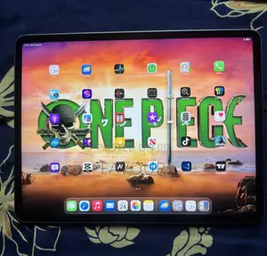 Apple iPad Pro (2022) 128 GB Silver