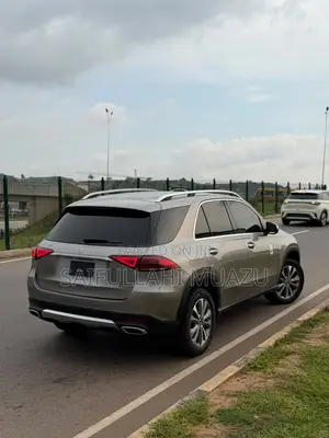 Mercedes-Benz GLE-Class GLE 350 4MATIC 2019 Silver