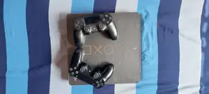 Ps4 Slim, With 8games, 2 Controller