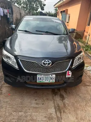 Toyota Camry 2008 Gray