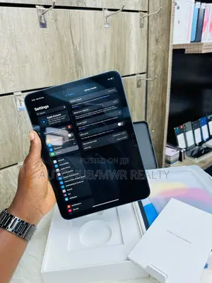 New Apple iPad Pro 128 GB Blue