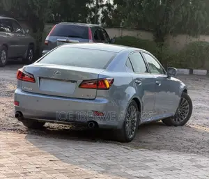 Lexus IS 250 Automatic 2010 Gray