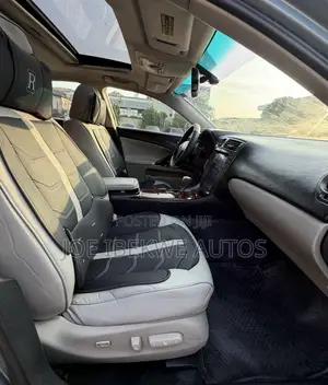 Lexus IS 250 Automatic 2010 Gray