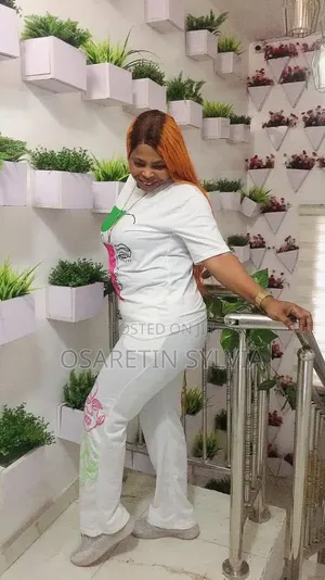 Topcle Housekeeper