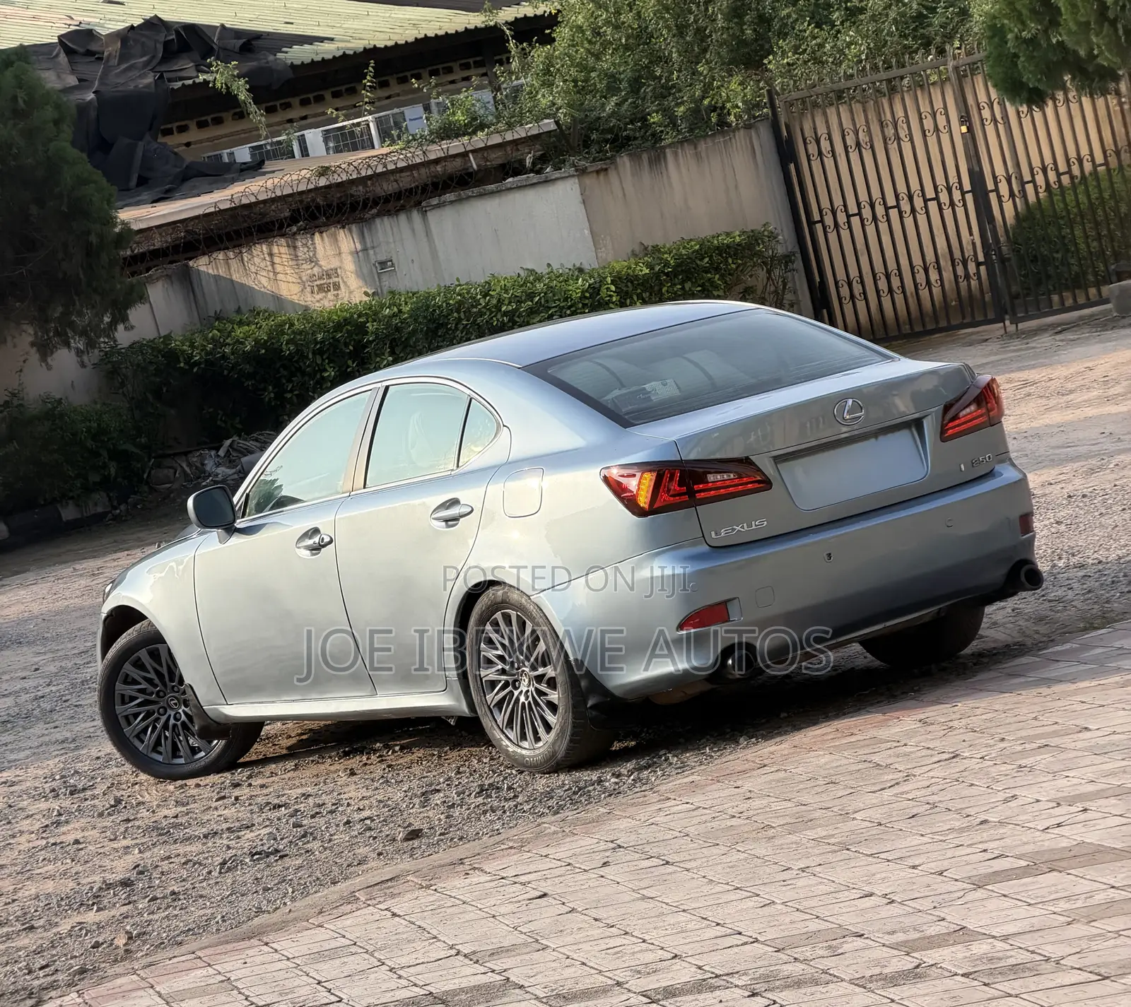 Lexus IS 250 Automatic 2010 Gray