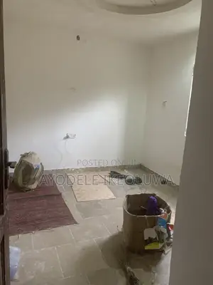 Mini Flat in Abaranje for rent