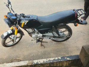 TVS HLX Plus ES 2024 Black