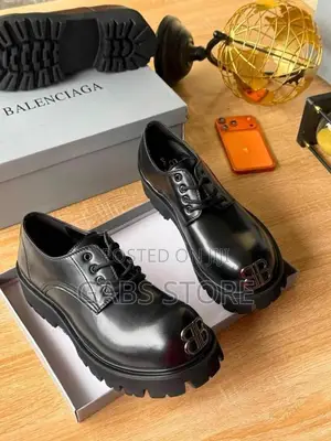 Balenciaga Stomper Derby Shoe