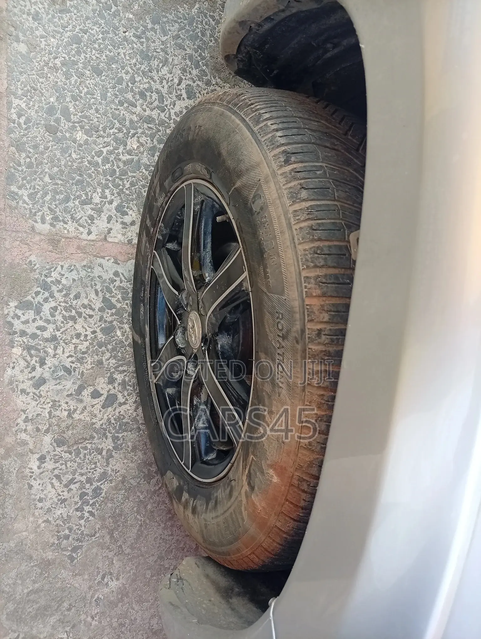 Toyota RAV4 2012 Silver