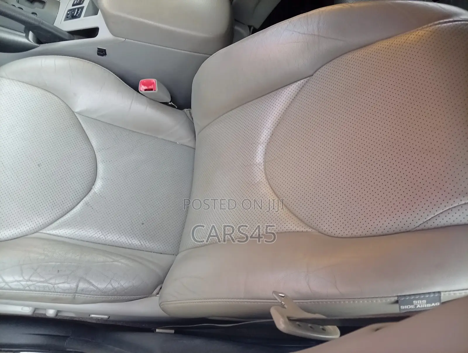 Toyota RAV4 2012 Silver