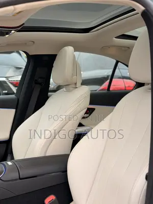 Mercedes-Benz E350 2024 Green