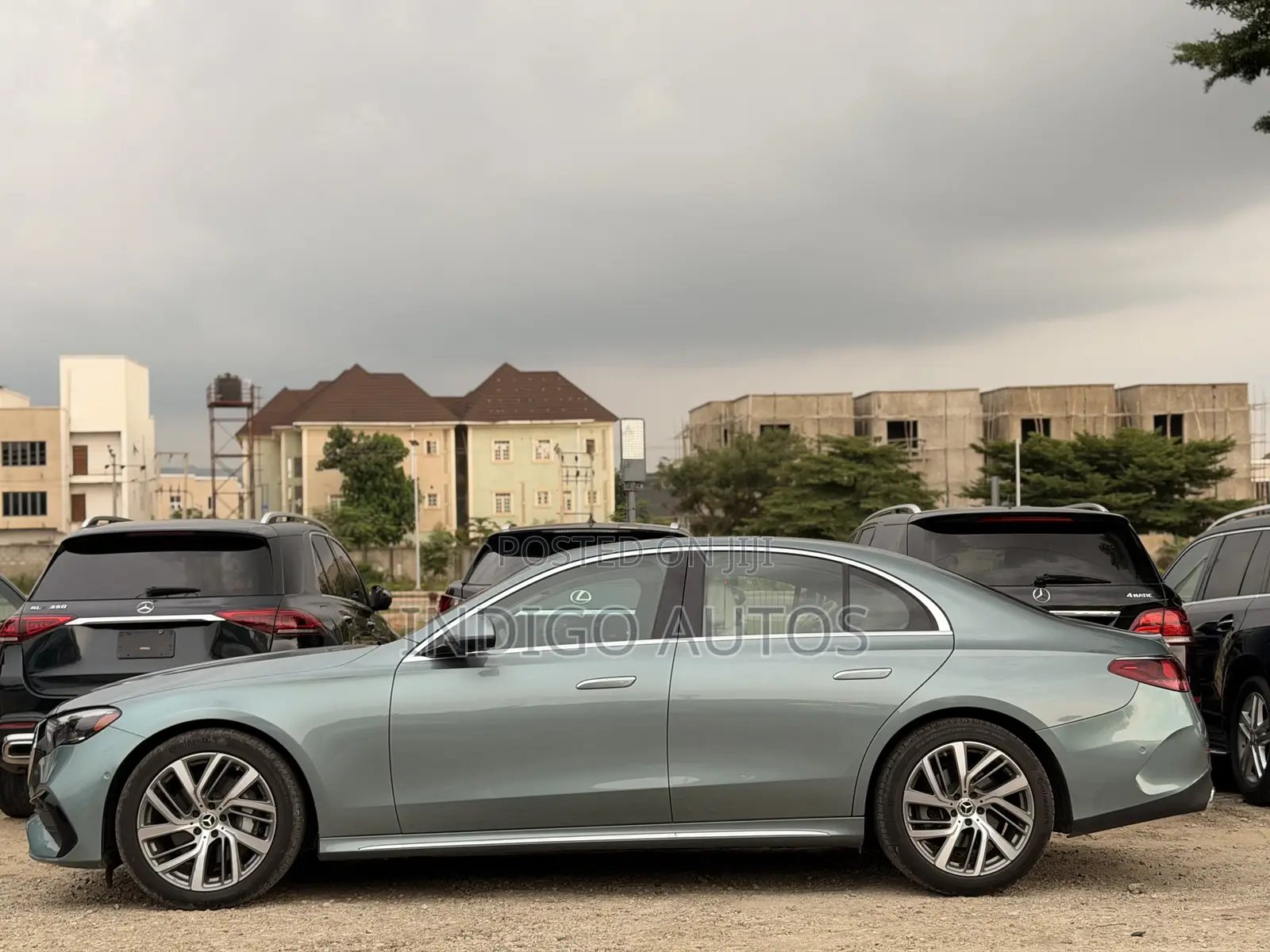 Mercedes-Benz E350 2024 Green