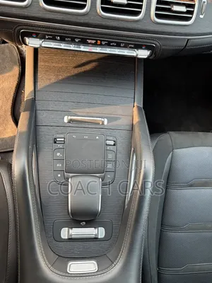Mercedes-Benz GLE-Class 2024 Blue