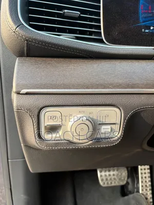 Mercedes-Benz GLE-Class 2024 Blue