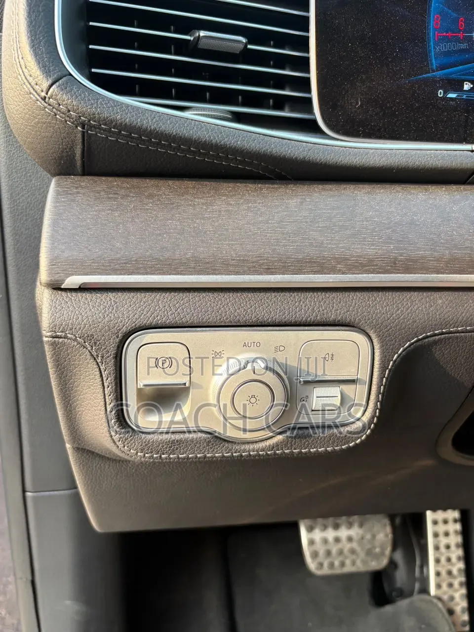 Mercedes-Benz GLE-Class 2024 Blue