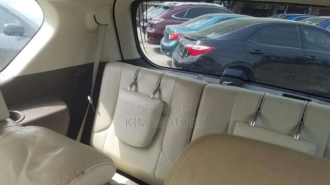 Lexus GX 2014 White