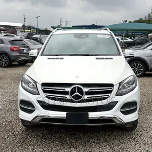 Mercedes-Benz GLE-Class GLE 350d 4MATIC 2017 White