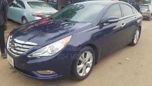 Hyundai Sonata 2013 Blue