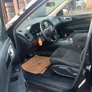 Nissan Pathfinder S 4dr FWD (3.5L 6cyl) 2016 Black