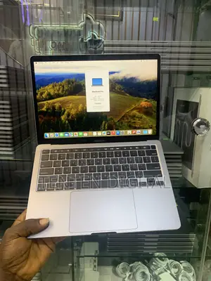 Laptop Apple MacBook Pro 2020 16GB Apple M1 SSD 1T