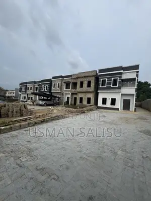 5bdrm Townhouse/Terrace in Life Camp for sale