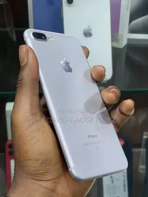 Apple iPhone 7 Plus 32 GB Silver