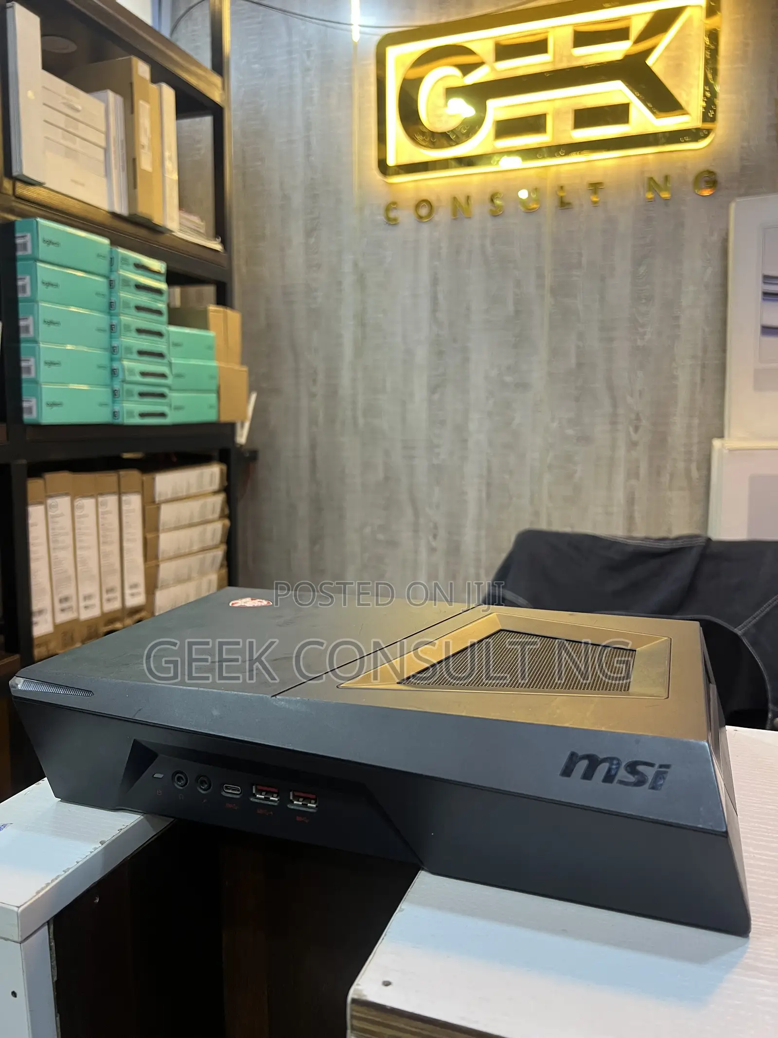 Desktop Computer MSI Trident 3 16GB Intel Core i5 HDD+SSD 1T