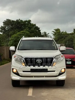 Toyota Land Cruiser Prado 2015 White