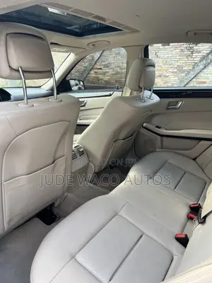 Mercedes-Benz E350 Base 4Matic Sedan AWD (3.5L 6cyl 7A) 2015 Blue