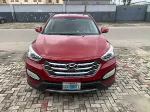 Hyundai Santa Fe 2013 Red