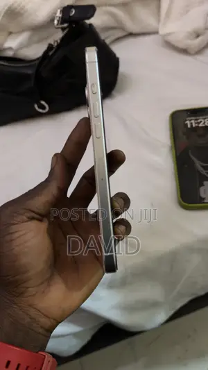 Apple iPhone 16 Pro Max 256 GB White
