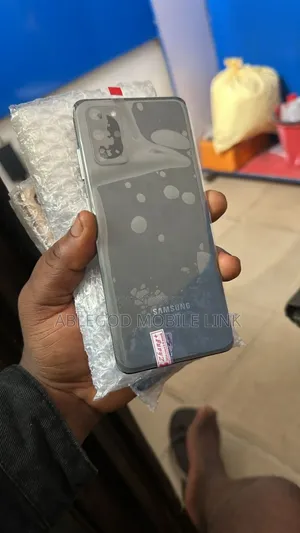 Samsung Galaxy S20+ 128 GB Gray