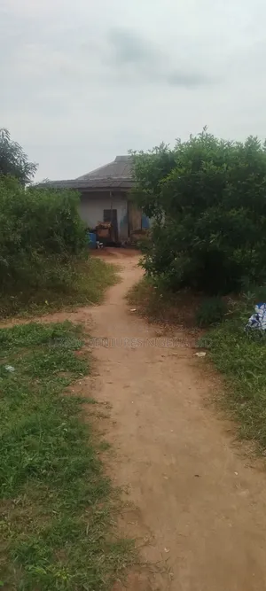 2bdrm Bungalow in Isuti, Igando / Ikotun/Igando for sale