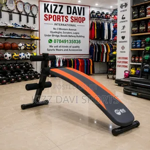 Commercial Sit Up Bench