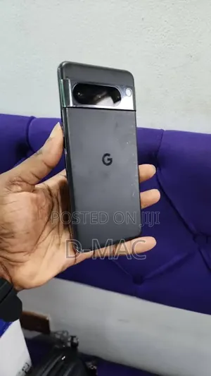 Google Pixel 8 Pro 128 GB Black